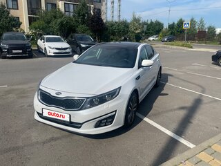 2013 Kia Optima III Рестайлинг, белый, 1749999 рублей, вид 4
