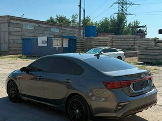 2019 Kia Cerato IV, серый, 2000000 рублей, вид 5