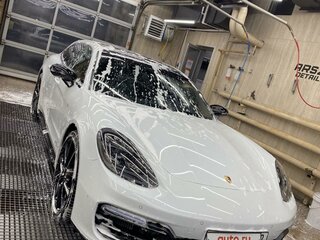 2018 Porsche Panamera GTS Sport Turismo II, белый, 10500000 рублей, вид 1