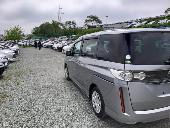 2014 Mazda Biante SkyActiv, белый, 1440000 рублей - вид 1