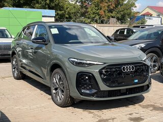 2025 Audi Q5 L III (GU), зелёный, 6300000 рублей, вид 3