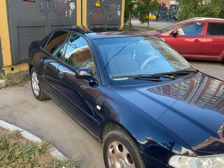 1999 Audi A4 I (B5) Рестайлинг, синий, 235000 рублей, вид 3