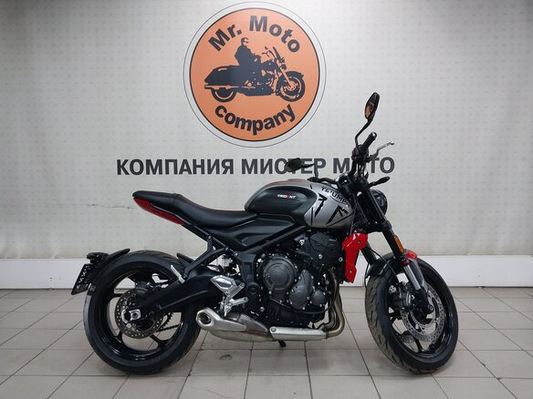 2024 Triumph Trident 660, серый, 949000 рублей