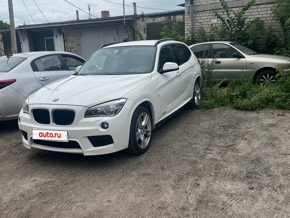 2014 BMW X1 20i I (E84) Рестайлинг, белый, 1400000 рублей