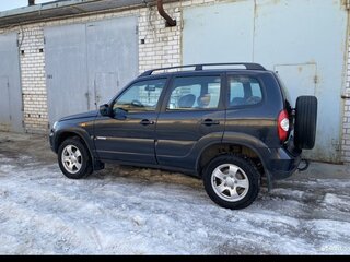 2010 Chevrolet Niva I Рестайлинг, чёрный, 450000 рублей, вид 4