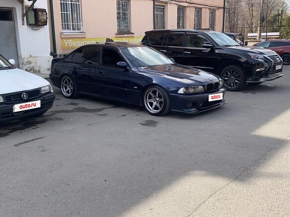 2000 BMW 5 серии 540i IV (E39) Рестайлинг, синий, 1000000 рублей - вид 1