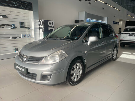Nissan Tiida I Рестайлинг