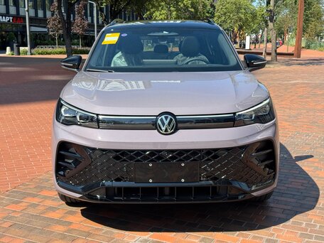 2026 Volkswagen Tiguan L Pro III (China Market), серый, 4249000 рублей, вид 2