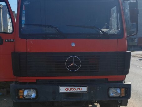 1994 Mercedes-Benz 2435, красный, 1890000 рублей, вид 1
