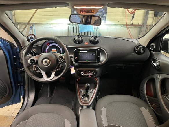 2021 Smart Forfour II, синий, 2200000 рублей - вид 5