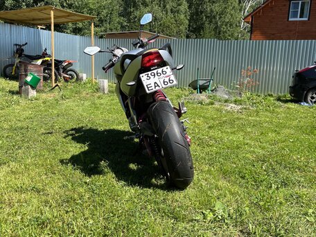 2007 Kawasaki ER-6N, серебристый, 350000 рублей, вид 4