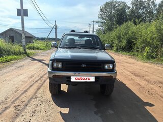 1995 Toyota Hilux V, серебристый, 742000 рублей, вид 1