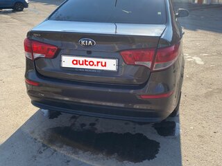 2015 Kia Rio III Рестайлинг, коричневый, 860000 рублей, вид 4
