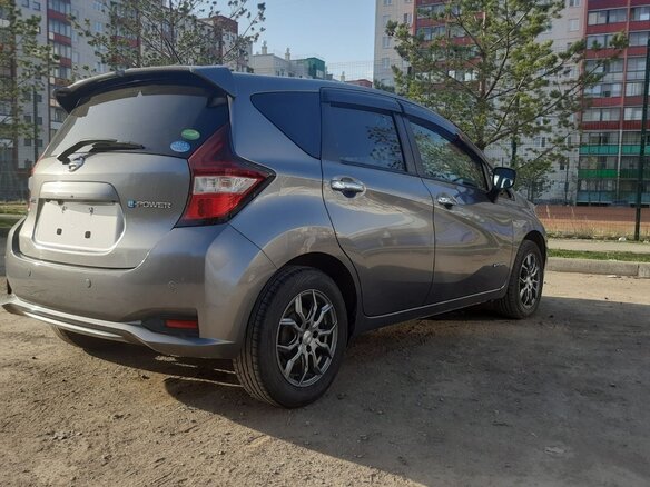 2020 Nissan Note Nismo e-Power II Рестайлинг, серый, 1250000 рублей - вид 9