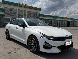 2021 Kia K5 III, белый, 2750000 рублей, вид 3