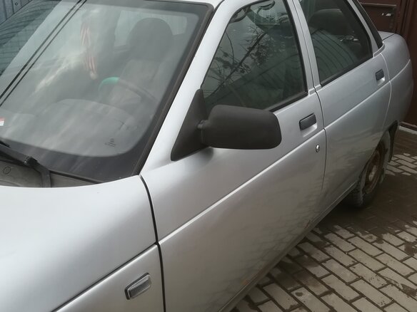 2004 Lada (ВАЗ) 2110, серебристый, 250000 рублей - вид 1