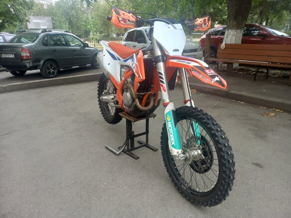 2022 KTM 250 SX F, оранжевый, 590000 рублей - вид 1