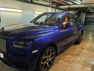 2021 Rolls-Royce Cullinan Black Badge I (Series I), синий, 45000000 рублей, вид 5