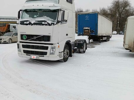 2007 Volvo FH, белый, 3340000 рублей, вид 1
