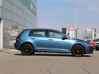 2013 Volkswagen Golf VII, голубой, 800000 рублей, вид 4