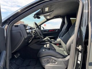 2026 Porsche Cayenne Turbo GT Coupé III Рестайлинг, чёрный, 32548039 рублей, вид 5