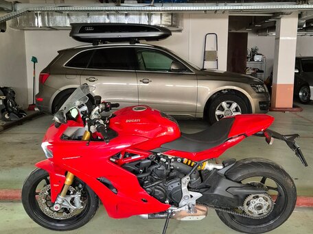 2017 Ducati Supersport, красный, 1000000 рублей, вид 3
