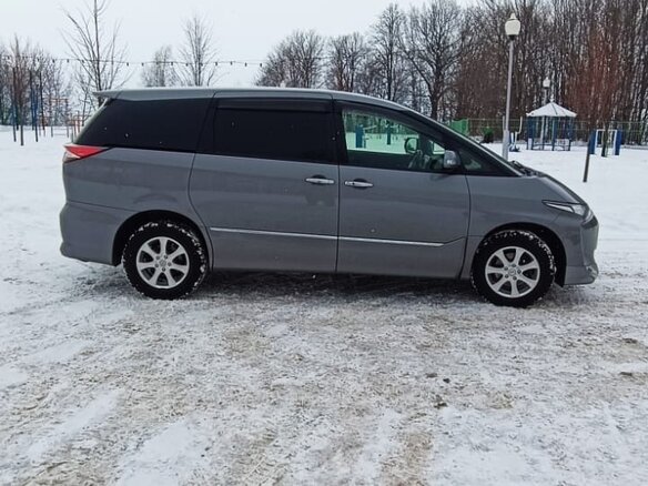 2016 Toyota Estima III Рестайлинг 3, серый, 3100000 рублей - вид 4