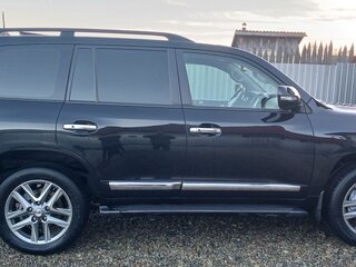 2012 Toyota Land Cruiser 200 Series Рестайлинг 1, чёрный, 3500000 рублей, вид 3
