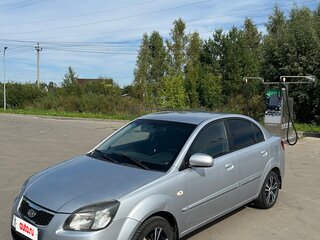 2009 Kia Rio II, серебристый, 435000 рублей, вид 2