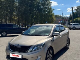 2012 Kia Rio 4-speed III, бежевый, 900000 рублей, вид 1
