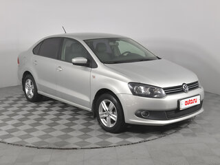 2011 Volkswagen Polo V, серебристый, 450000 рублей, вид 3