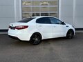 2014 Kia Rio 5-speed III, белый - вид 4