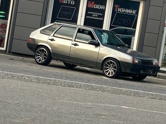 1989 Lada (ВАЗ) 2109, серый, 700000 рублей - вид 7
