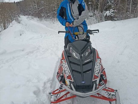2011 Polaris 800 RMK, красный, 330000 рублей, вид 1