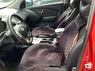 2011 Hyundai ix35 I, красный, 880000 рублей, вид 4