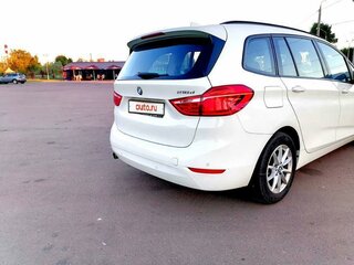 2016 BMW 2 серии Gran Tourer Gran Tourer 216d F46, белый, 1100000 рублей, вид 5