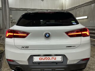 2018 BMW X2 sDrive18i I (F39), белый, 1900000 рублей, вид 5