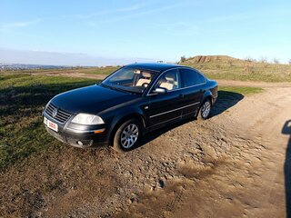 2002 Volkswagen Passat B5 Рестайлинг, синий, 550000 рублей, вид 1