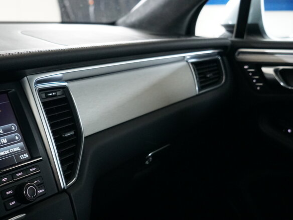 2015 Porsche Macan Turbo I, серебристый - вид 20