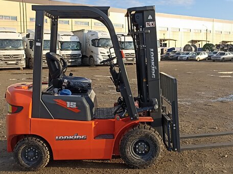 2025 Lonking FD15T, красный, 950000 рублей, вид 3