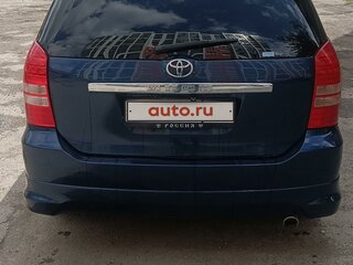 2004 Toyota Wish I, синий, 910000 рублей, вид 3