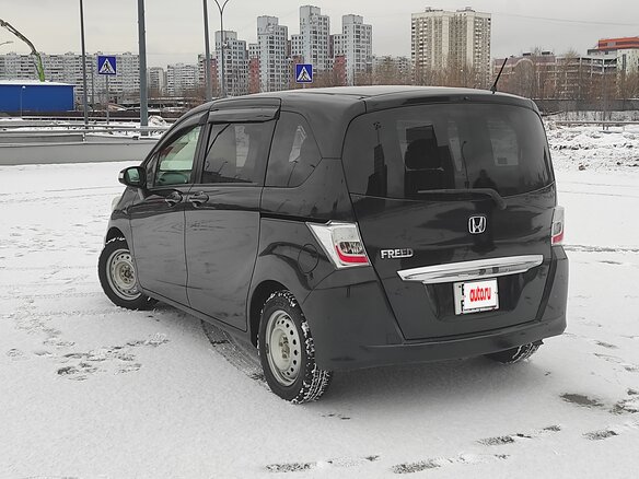 2011 Honda Freed I Рестайлинг, чёрный, 1200000 рублей - вид 3