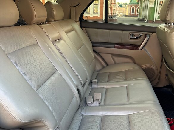 2002 Kia Sorento 4-speed I, серебристый, 460000 рублей - вид 16