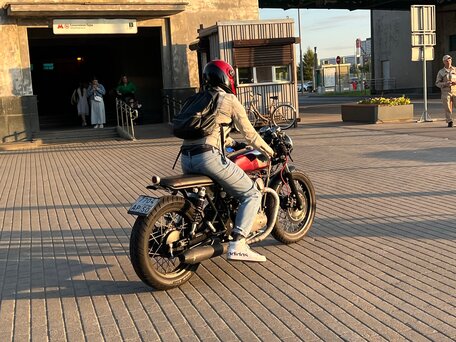 1999 Kawasaki W 650, зелёный, 750000 рублей, вид 1
