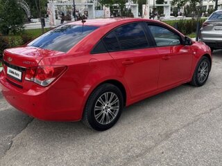 2012 Chevrolet Cruze I, красный, 550000 рублей, вид 3