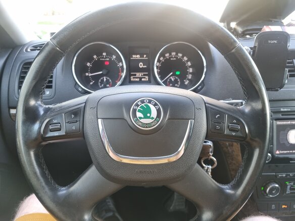 2012 Skoda Yeti I, красный, 1430000 рублей - вид 17