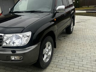 2006 Toyota Land Cruiser 100 Series Рестайлинг 2, чёрный, 1850000 рублей, вид 1