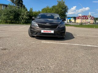 2015 Kia Rio III Рестайлинг, коричневый, 910000 рублей, вид 2