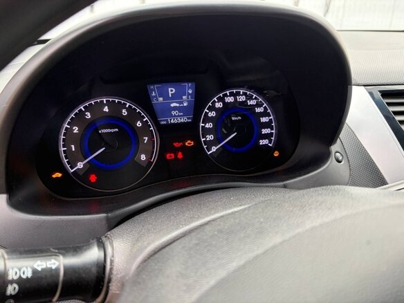 2013 Hyundai Solaris I, чёрный, 750000 рублей - вид 9