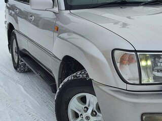 1998 Toyota Land Cruiser 100 Series, серебристый, 2100000 рублей, вид 1